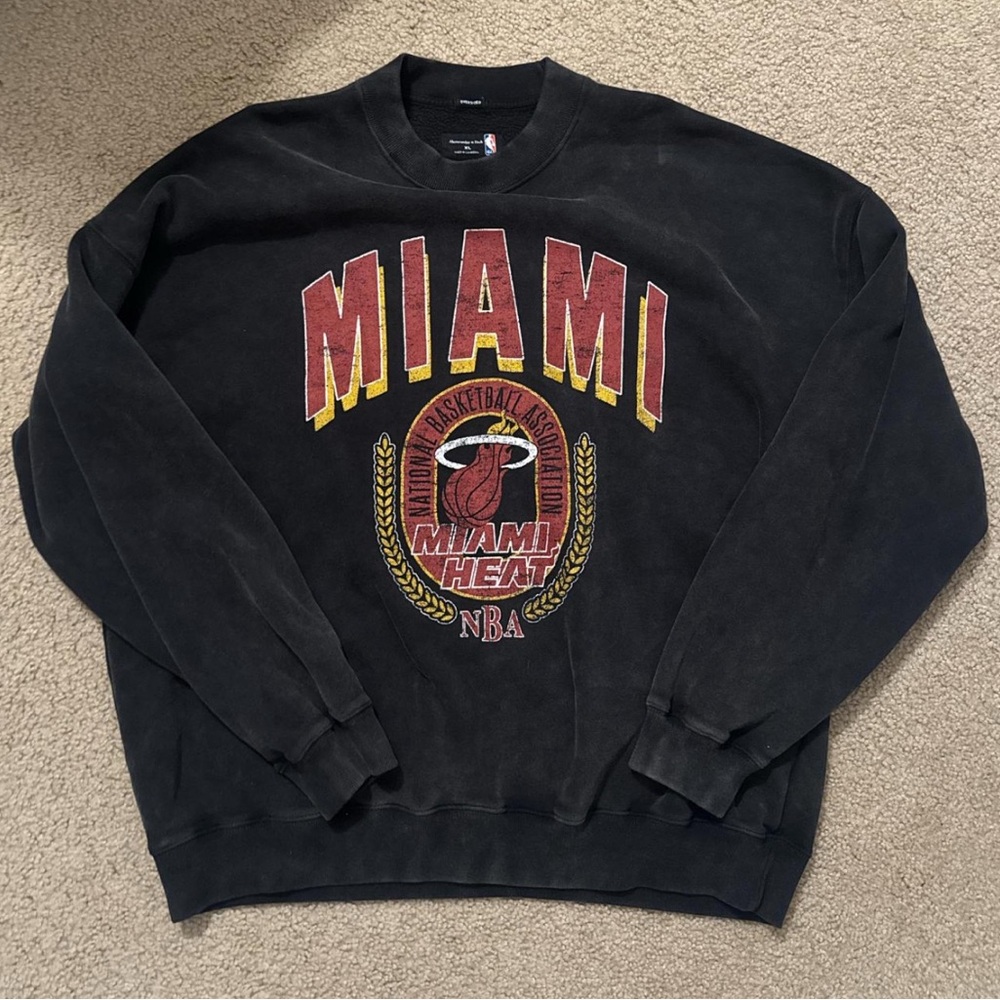Abercrombie & Fitch Oversized Retro Black Miami Heat Crewneck Sweatshirt
